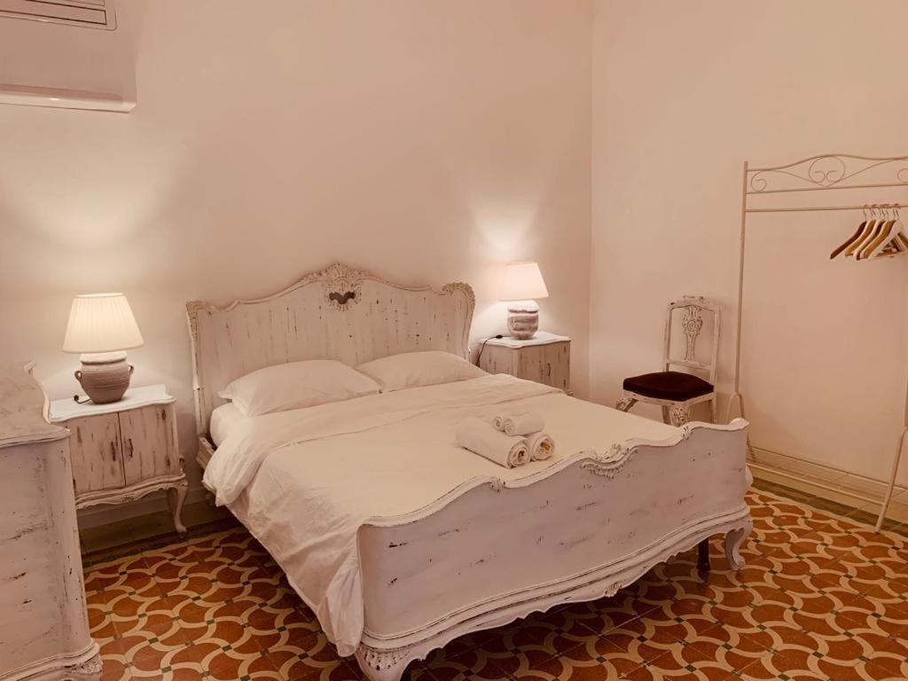 Apartamento Il Rifugio Di Bacco Trapani Exterior foto