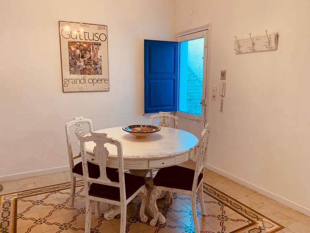 Apartamento Il Rifugio Di Bacco Trapani Exterior foto